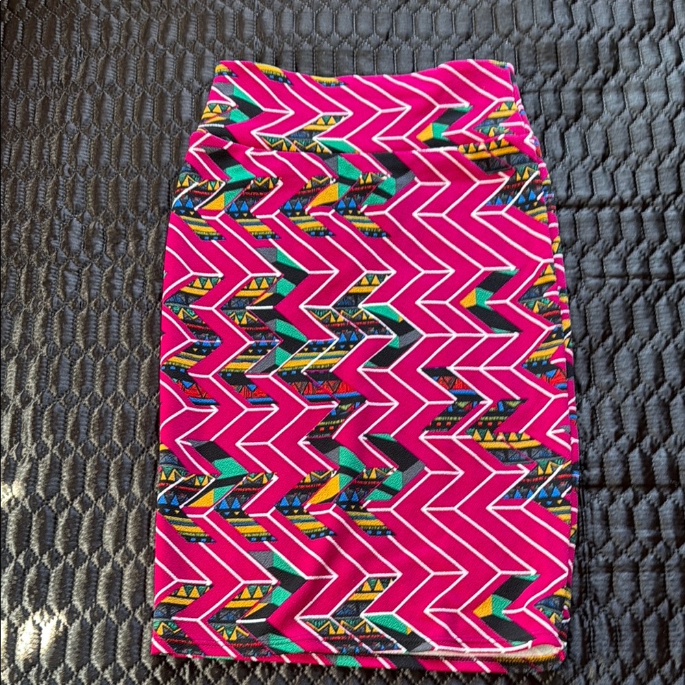 LuLaRoe Pink and Black Pencil Skirt Resort Wear
